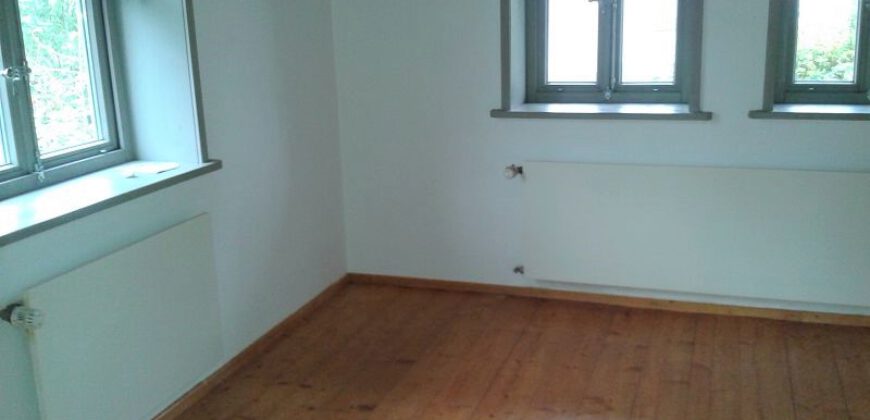 #42 Kleine 2,5 ZKB-Wohnung mit eigenem Eingang in Kalletal-Lüdenhausen