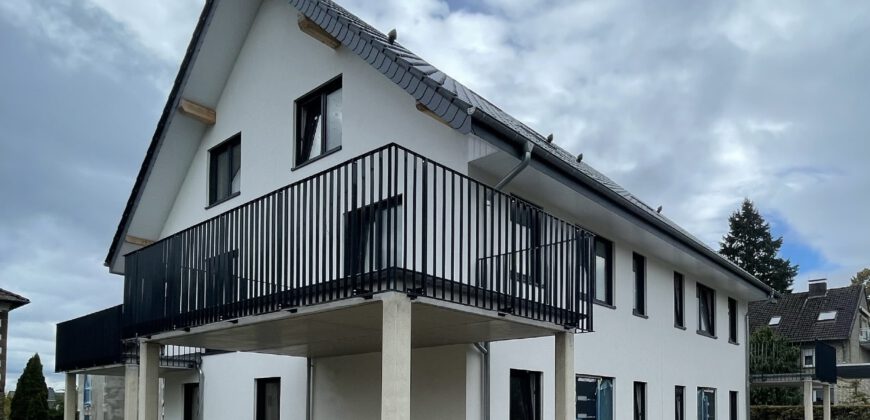 #520 & #521 Stilvolle Doppelhaushäften in Bad Salzuflen – Neubau